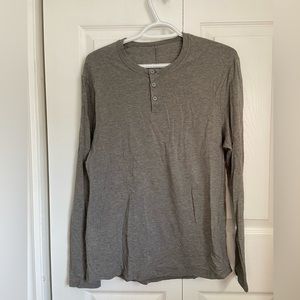 Mens Small Lululemon Henley